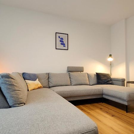Hygge Home - Mit Garten Und Stellplatz Fuer Feriengaeste-, Monteure / Netflix / 10 Min. Zur Sinsheim Therme Und Zur Autobahn Esterno foto