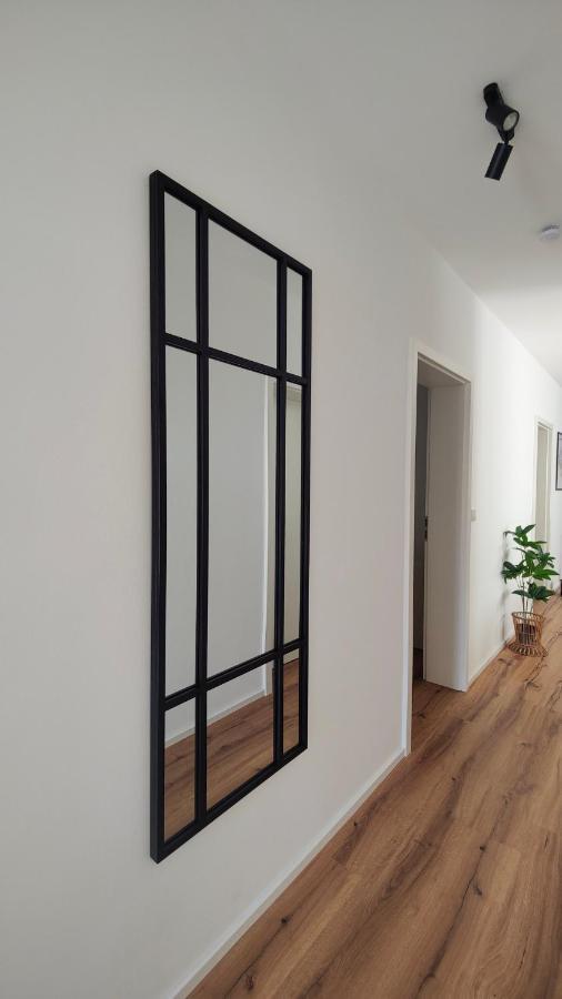 Hygge Home - Mit Garten Und Stellplatz Fuer Feriengaeste-, Monteure / Netflix / 10 Min. Zur Sinsheim Therme Und Zur Autobahn Esterno foto