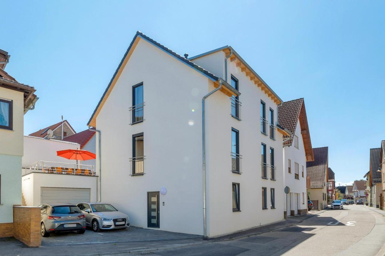Hygge Home - Mit Garten Und Stellplatz Fuer Feriengaeste-, Monteure / Netflix / 10 Min. Zur Sinsheim Therme Und Zur Autobahn Esterno foto