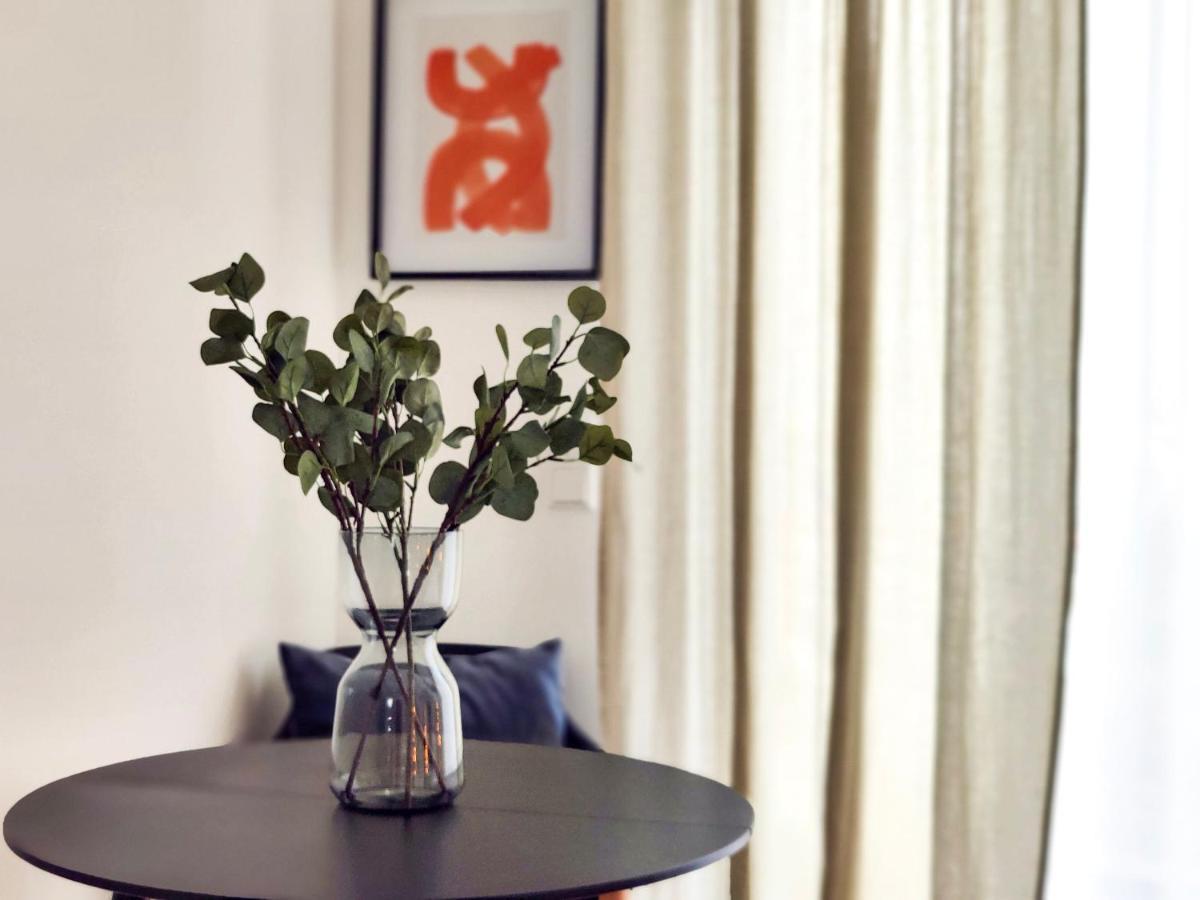 Hygge Home - Mit Garten Und Stellplatz Fuer Feriengaeste-, Monteure / Netflix / 10 Min. Zur Sinsheim Therme Und Zur Autobahn Esterno foto